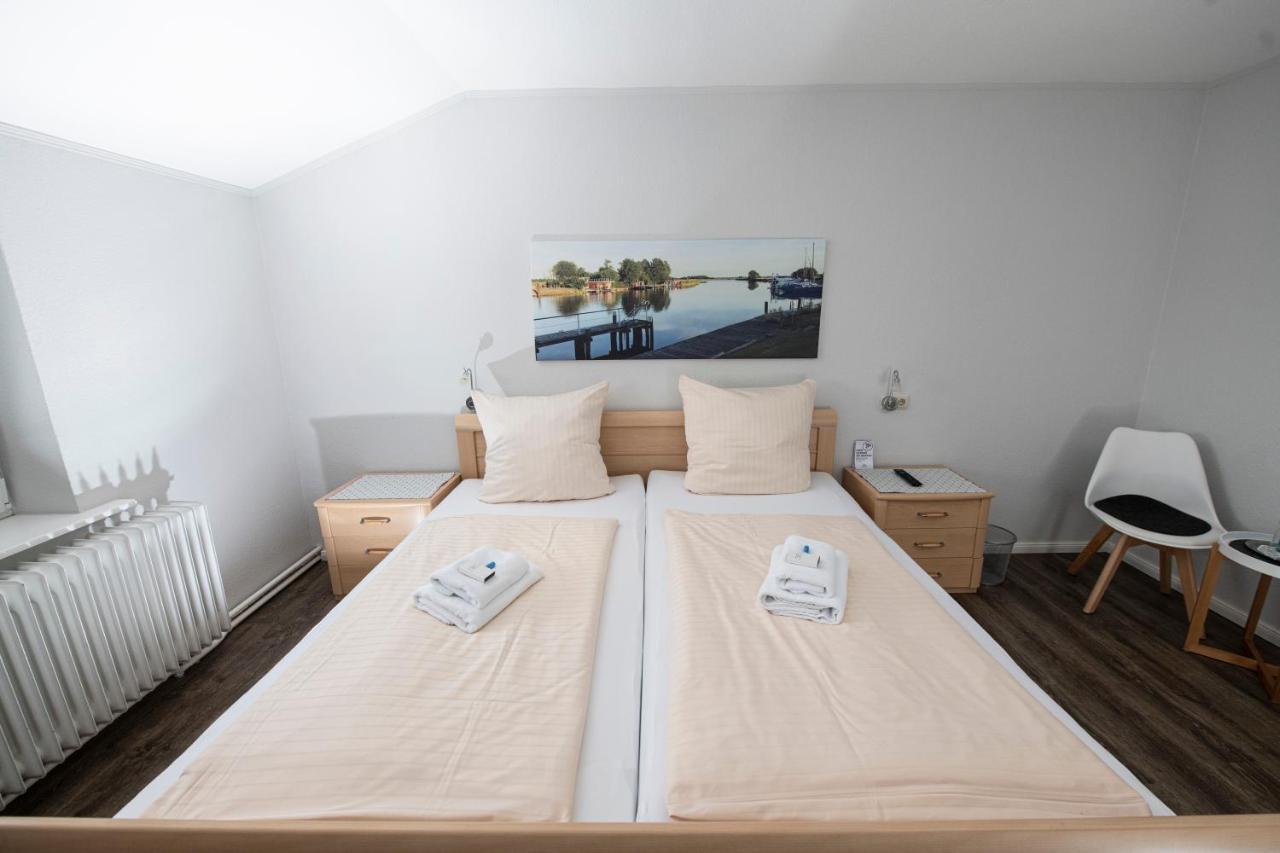 Zum Alten Faehrhaus - Bed & Breakfast Wrohm Экстерьер фото